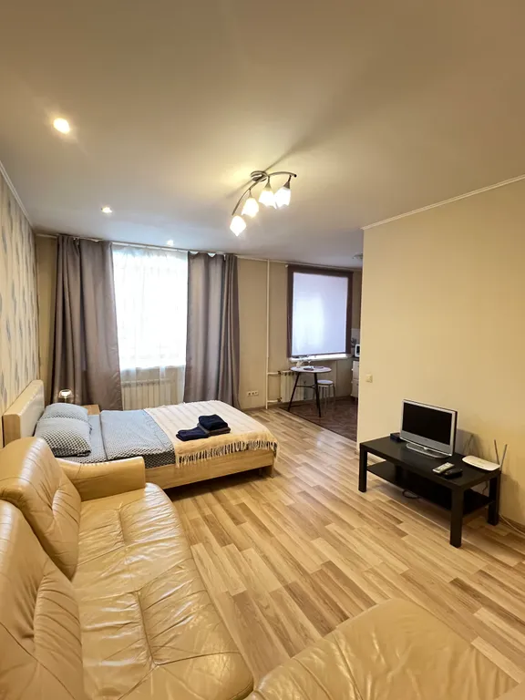 Квартира-студия в центре у ЦУМа — аренда посуточно в Пермь