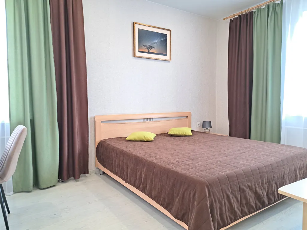 Квартира Студия на Псковской с большой кроватью — аренда посуточно в Саранск