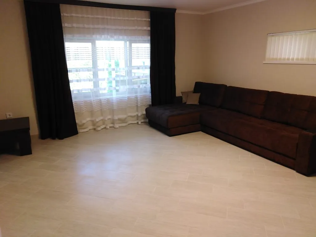 Коттедж 3-комнатный Дом — Сочи