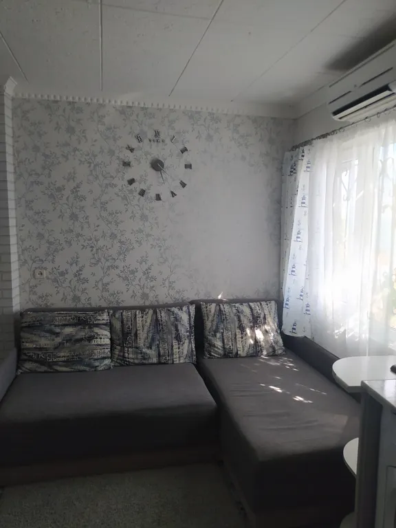 Летний домик с индивидуальной площадкой на крыше