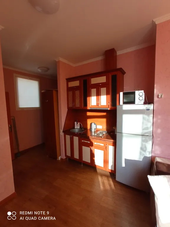 Комфортная квартира-студия с балкончиком в центре Алупки у дворца