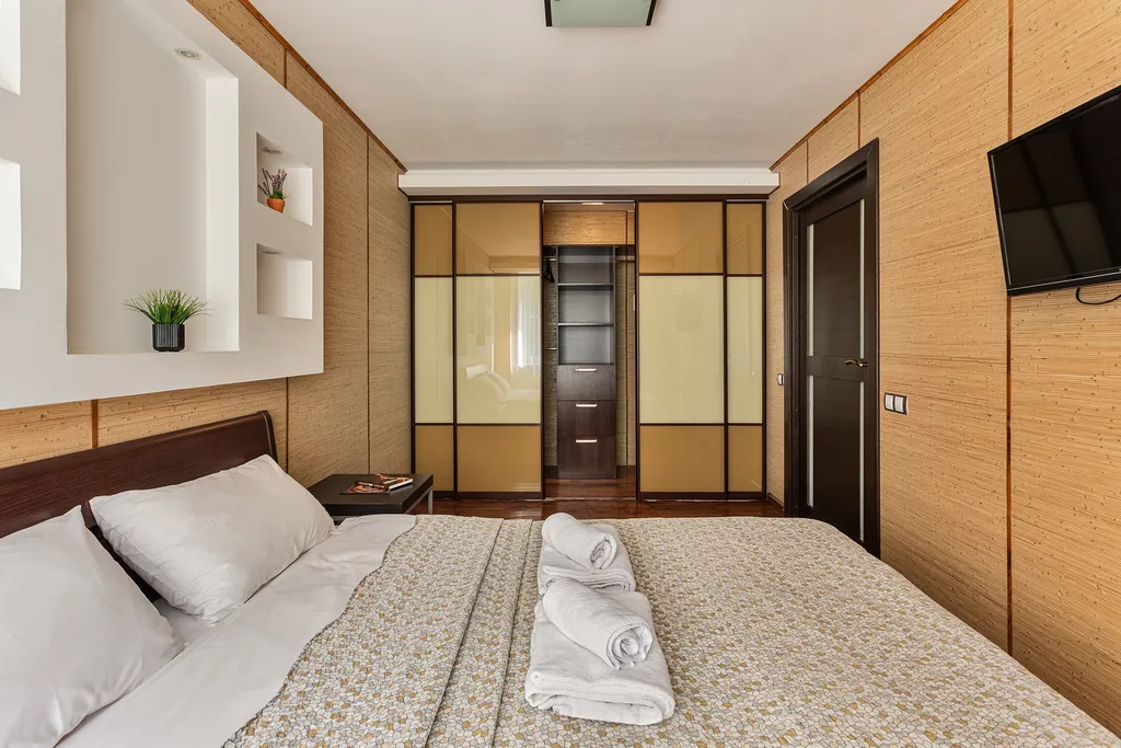 J&N Apartments Двухкомнатные апартаменты с гидромассажной ванной