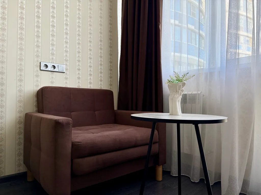 Уютная евродвушка на набережной с видом на реку Дон