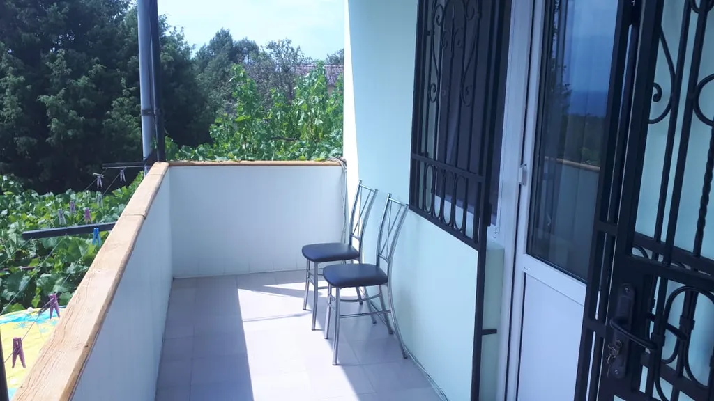 Двухкомнатный вариант в частном доме в Новом Свет, можжевеловая роща