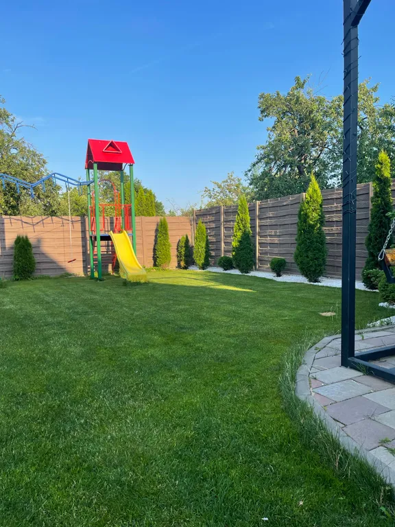 Коттедж в 2 км от Минска