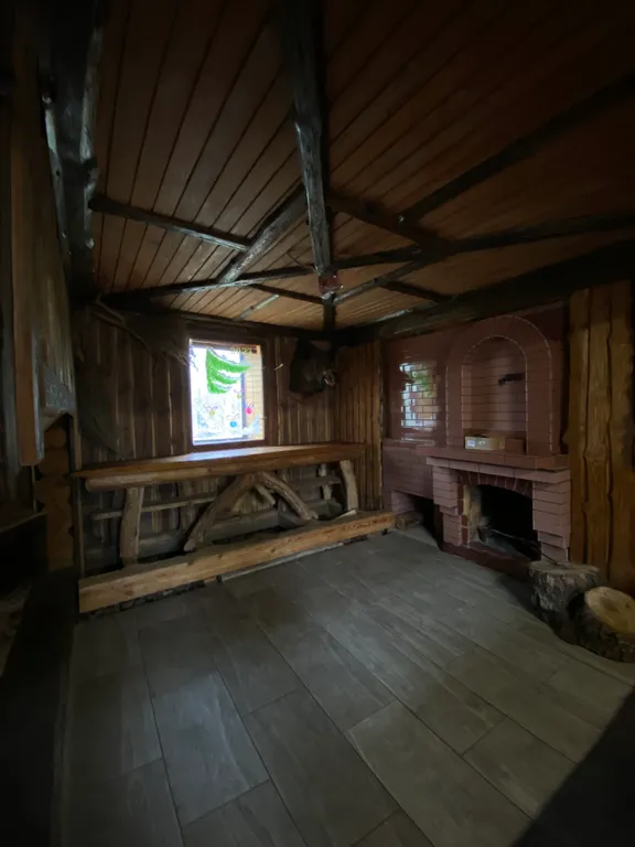 Уютный деревенский домик с русской баней возле берега озера