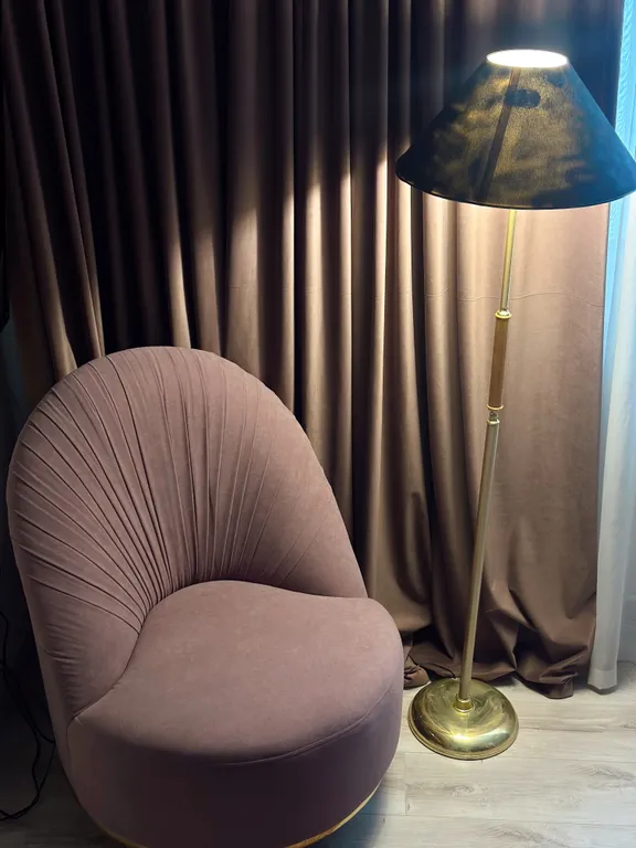 Номер-люкс Розовая пантера в апарт-комплексе Виктория