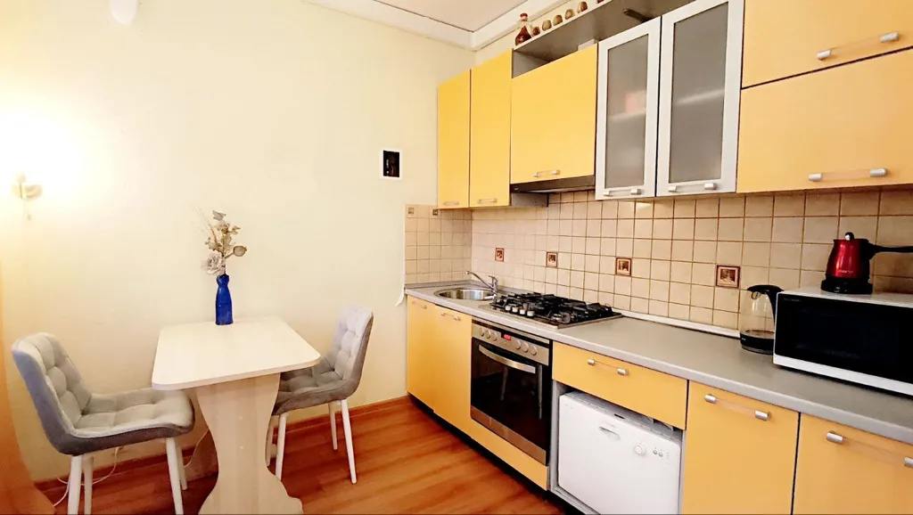 Благоустроенная 2-комнатная квартира