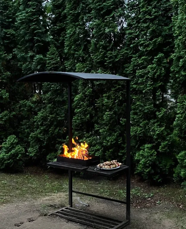 Уютный номер в гостинице в сосновом лесу и на берегу озера