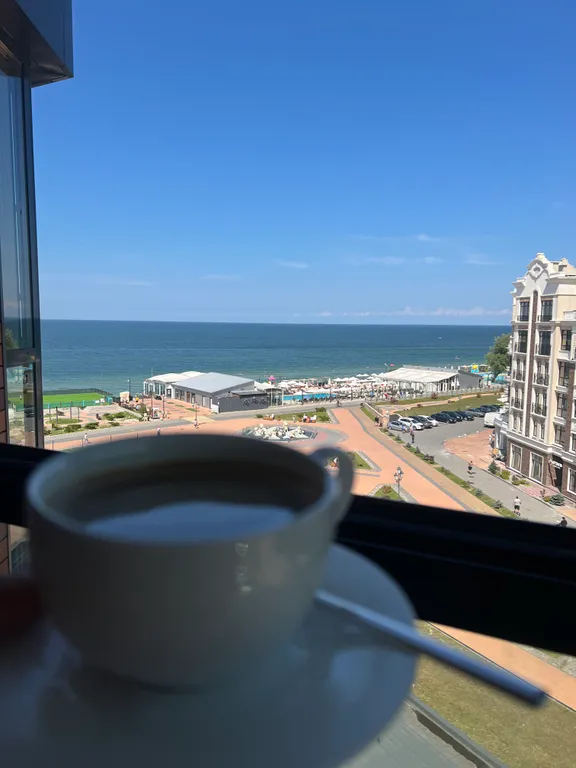 Студия с видом на море