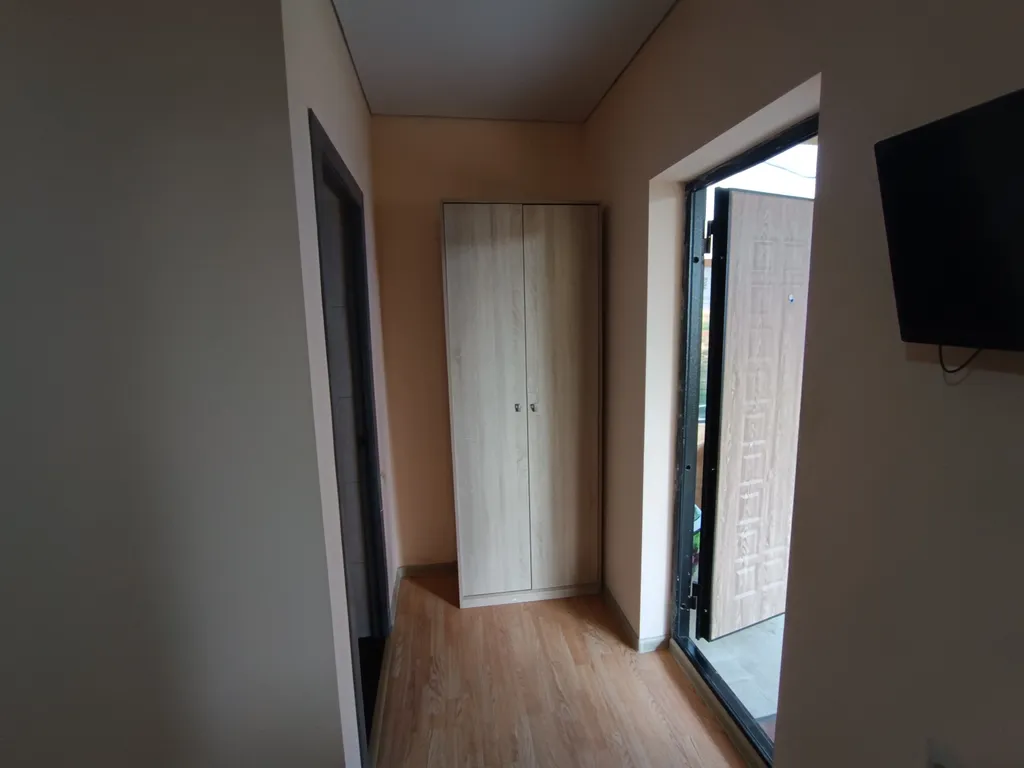 Двухместный номер стандарт с собвеным душевым и туалетом