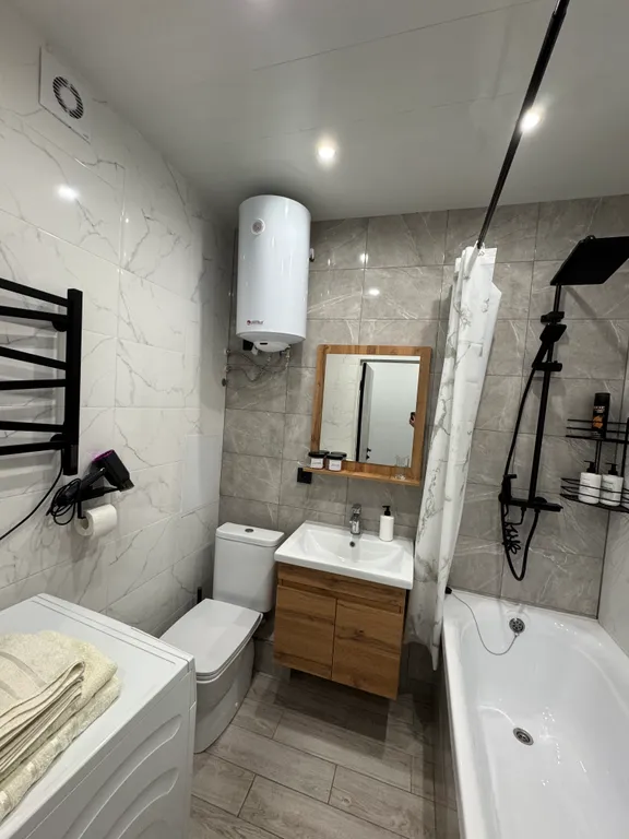 Уютная светлая студия в центре