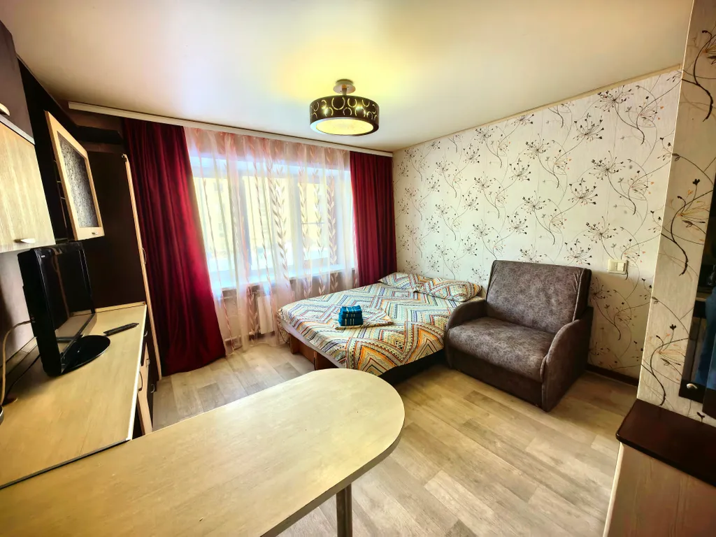 Квартира Уютная студия напротив ДС Звёздный — аренда посуточно в Липецк