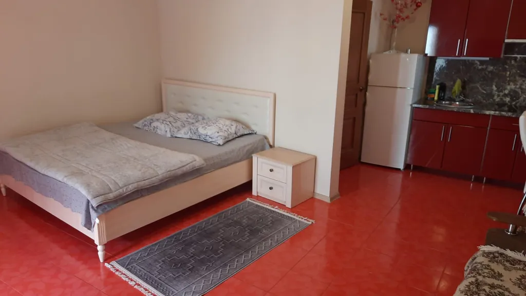 Апартаменты люкс с балконом в 200 метрах от моря с верандой