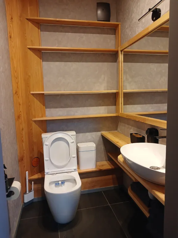 Дом с бассейном