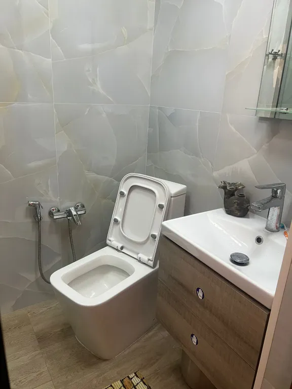 Торговая, улица Низами, площадь фонтанов