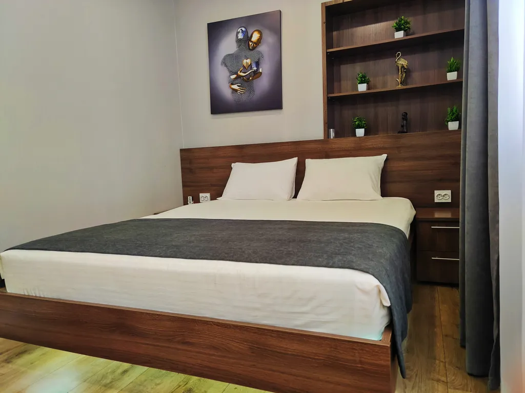 Новая квартира, центр города, свежий ремонт