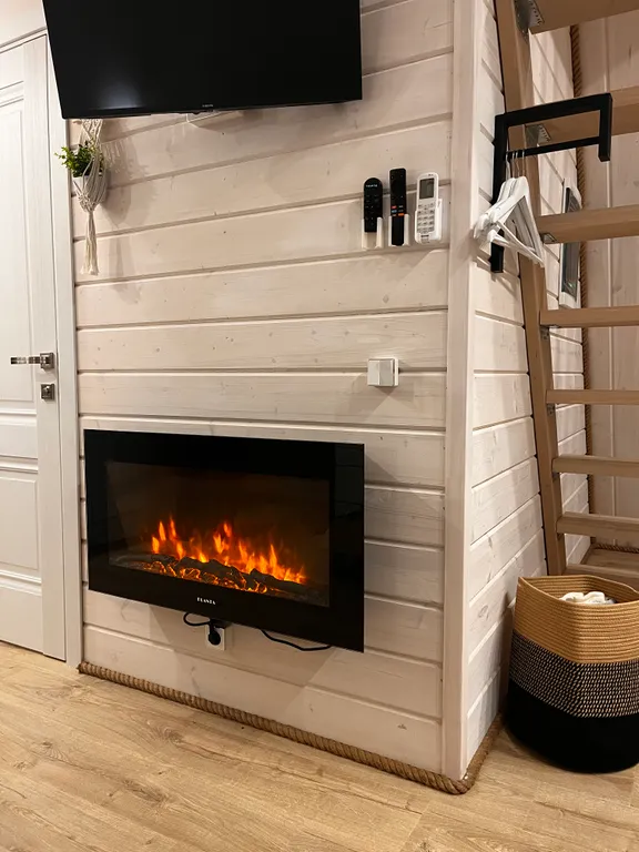 Домик в стиле А-фрейм на озере Волго