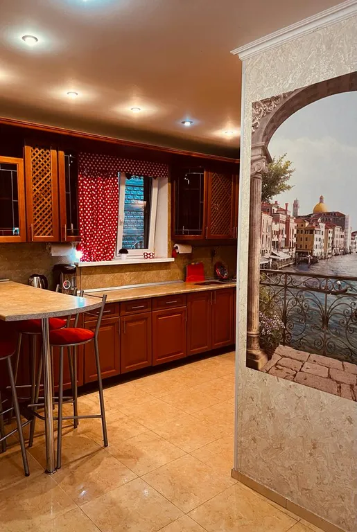 Квартира Трёхкомнатная квартира с красивым ремонтом с отдельным входом в центре — Анапа