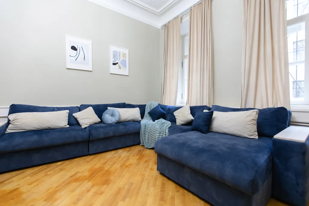 Просторные апартаменты в доходном доме купца Елисеева