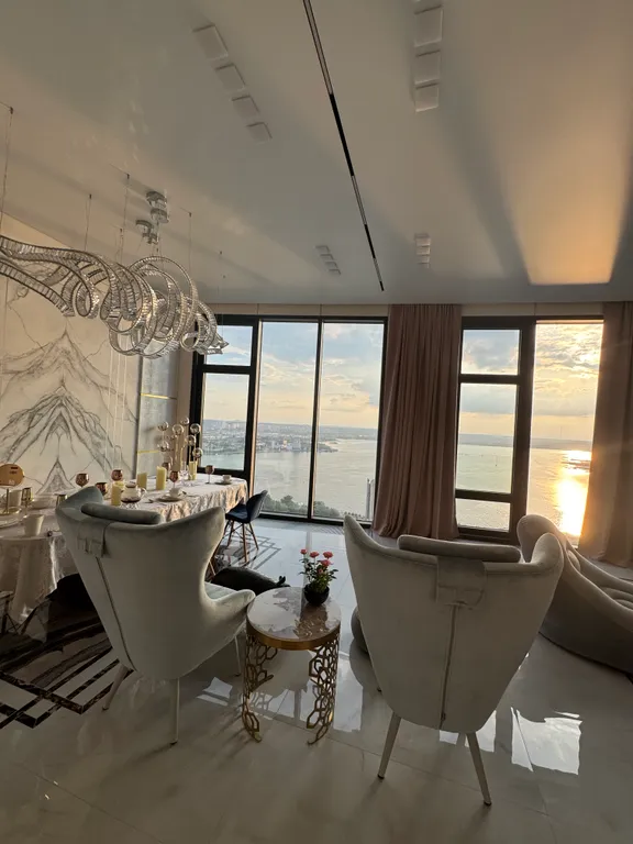 Небо22, номер в Пентхаусе с самым роскошным видом в центре