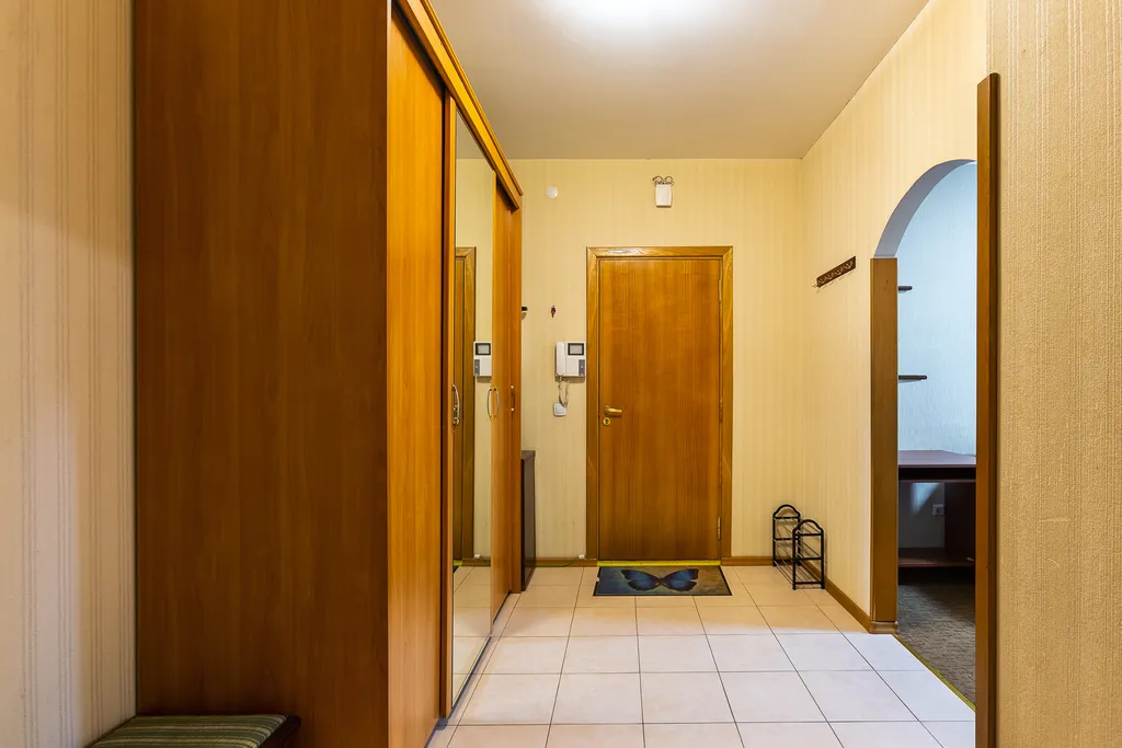 Уютная и безопасная квартира у метро Удельная и центра Алмазова