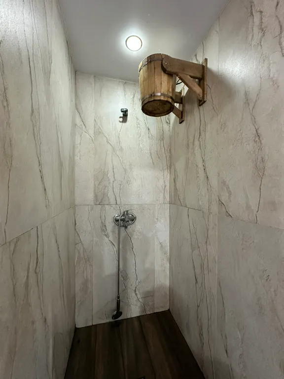 Домик у реки