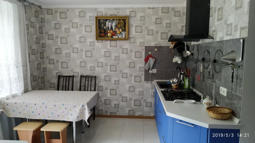 Квартира на втором этаже в частном доме с беседкой и мангалом