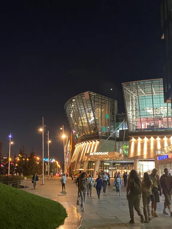 Квартира Просторная квартира с отличным местоположением — Москва