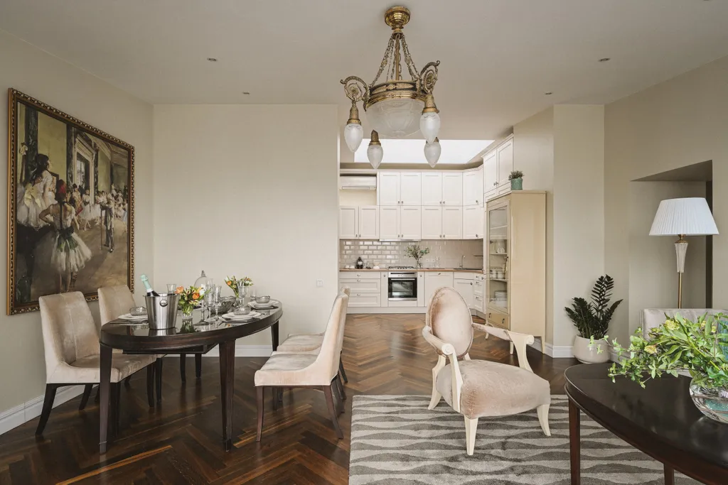 Терраса с видом на Невский