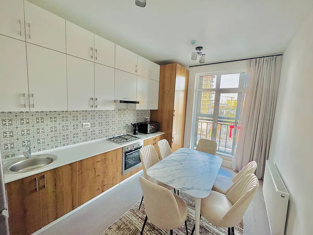 Royal Comfort Apartment by Retri Housing