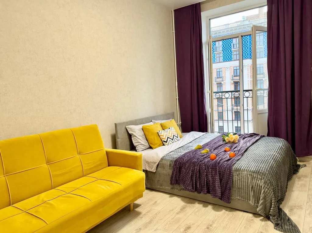 Двухкомнатная квартира с балконом в Лайково