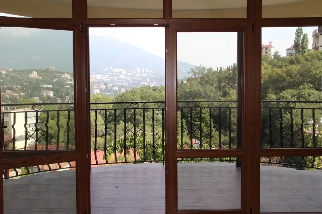 Студия с прекрасным видом на Ялту