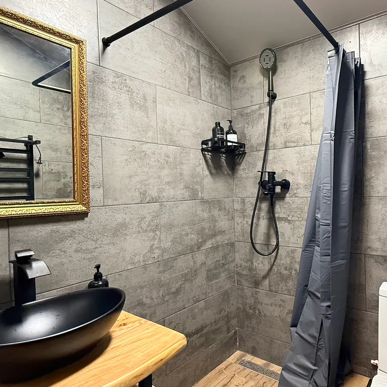 Уютная студия с двуспальной кроватью