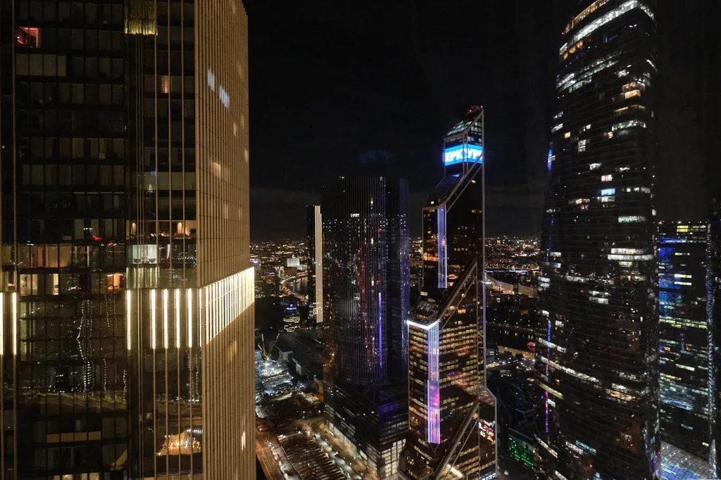 Квартира Квартира Sky City Moscow 51 этаж Уютная студия на 51 этаже с видом на башни! — Москва