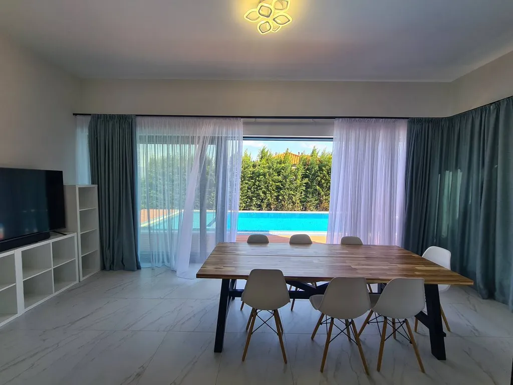 Вилла на Жасминовой