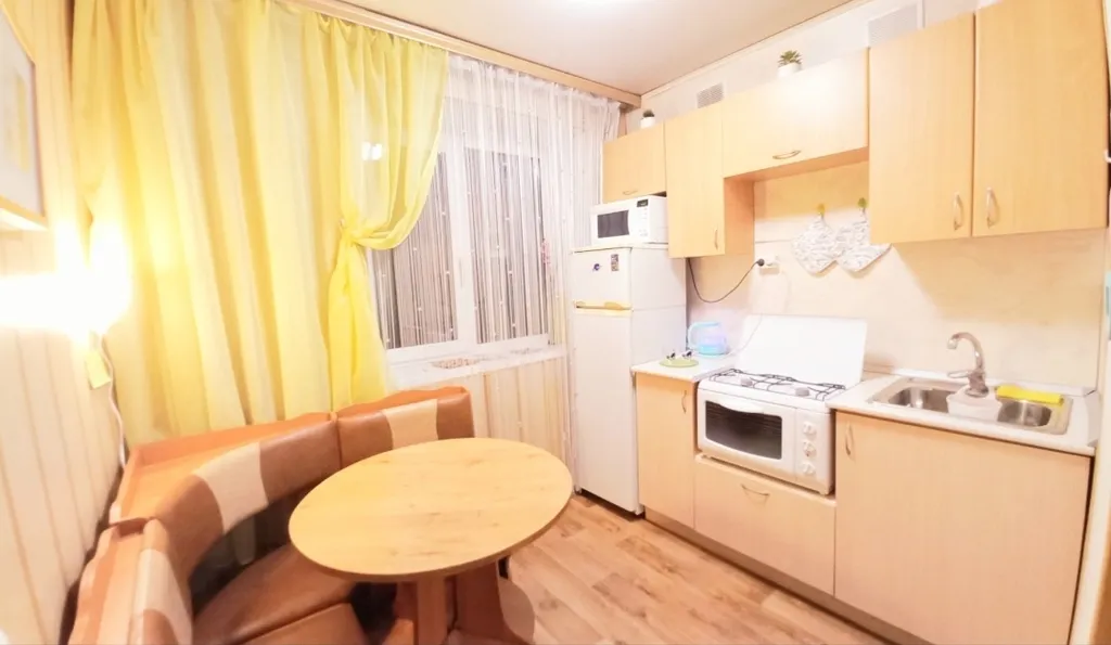 Квартира на Остужева в центре Левого берега рядом с ВАТУ, ФСО, ВЭПИ