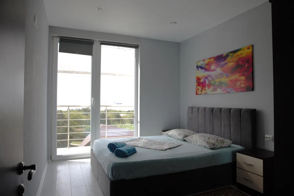 Коттедж для семьи с видом на море и собственным бассейном