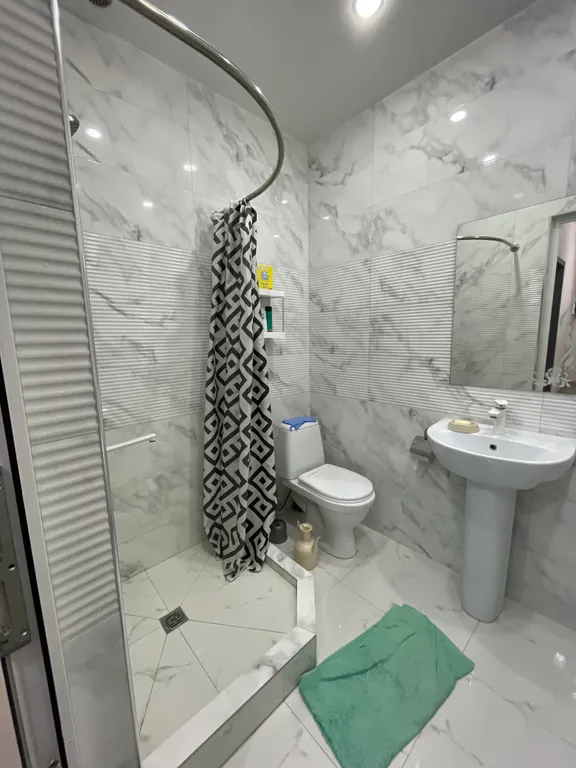 Апартамент на первой береговой с видом на море