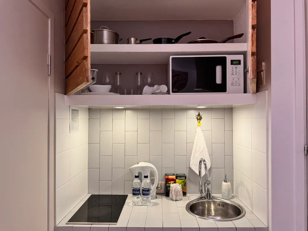 ДИЗАЙН-СТУДИЯ ЛАЙТ СКАЙ | 28 м²| 
Гипнотический вид из кровати