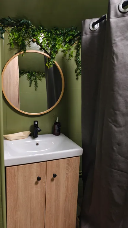 Уютный загородный домик для двоих с верандой и приватной территорией