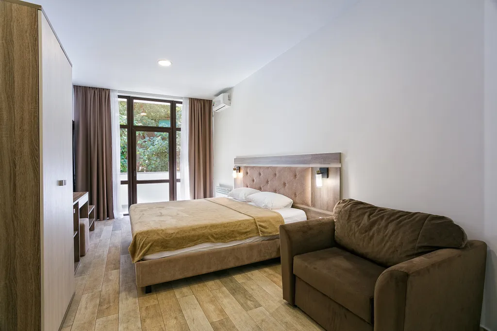 Квартира Номер Комфорт с балконом — аренда посуточно в Алушта