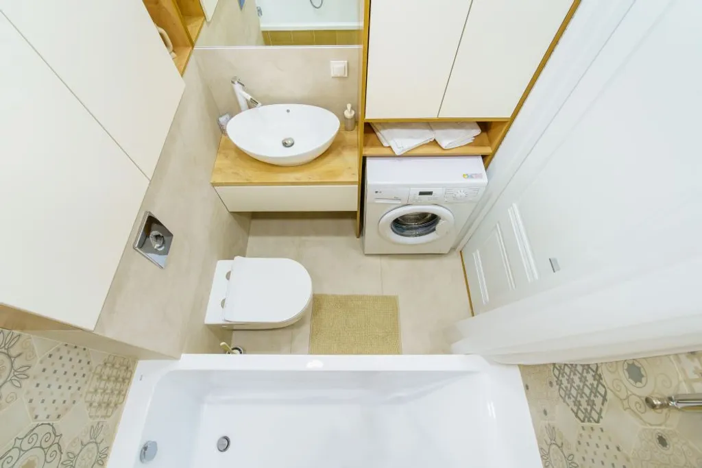 Good Night на Кирова 61