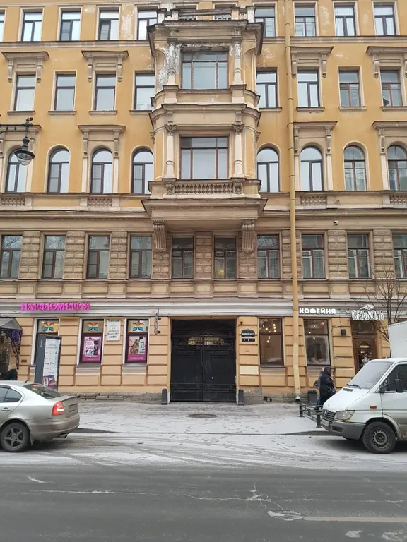 Квартира 3-комнатная Квартира — Санкт-Петербург