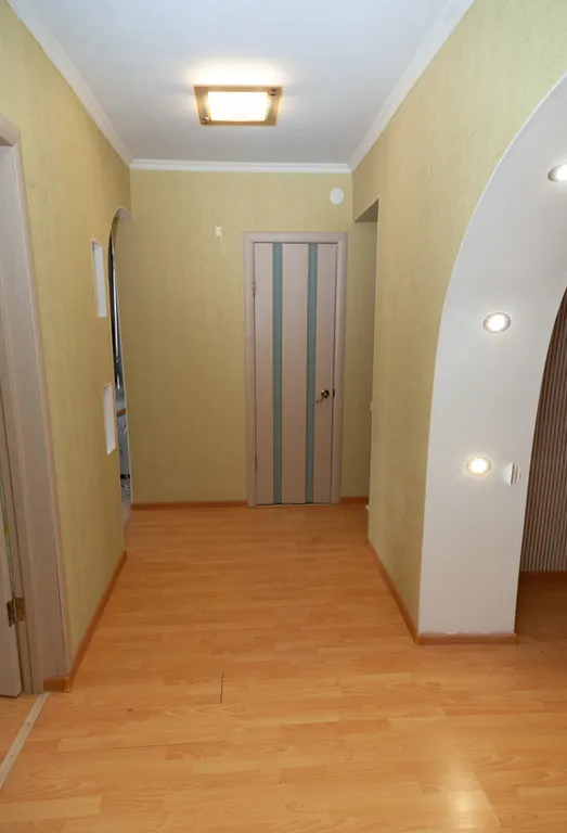 4-комнатная Квартира