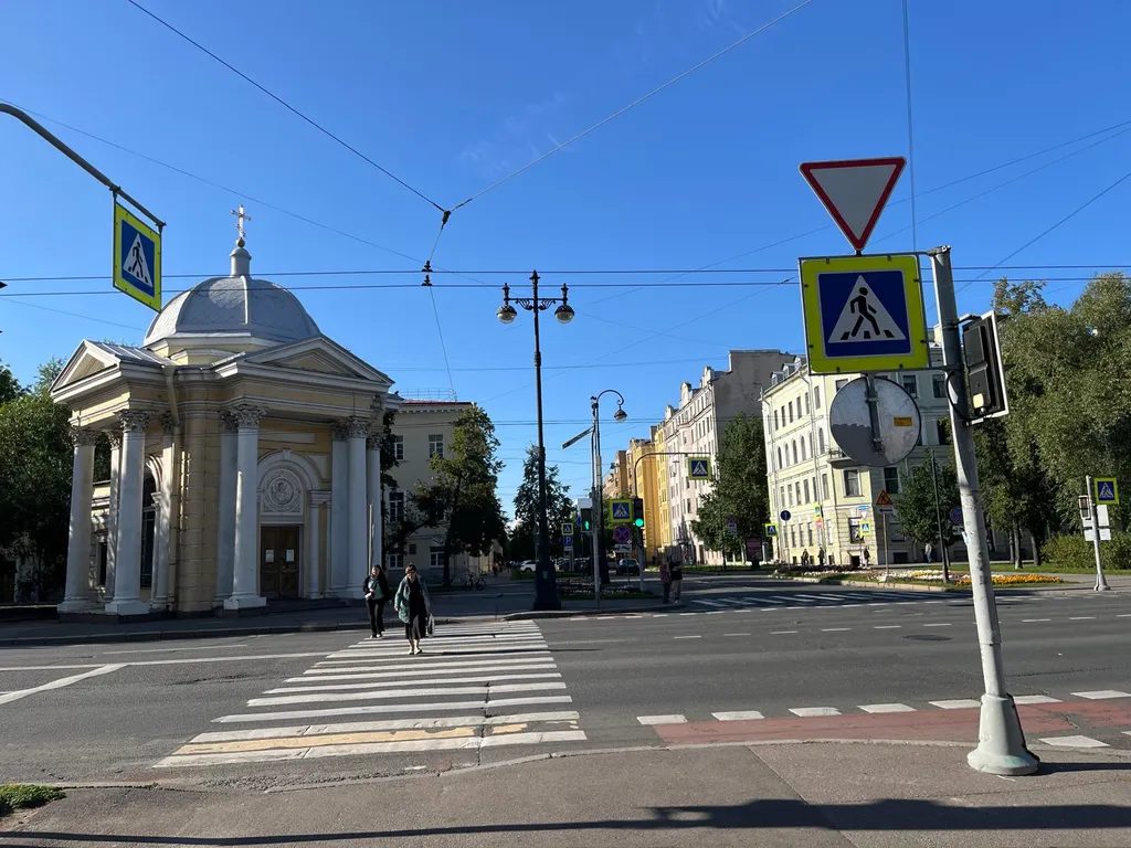 Солнечная квартира с видом на Васильевском острове