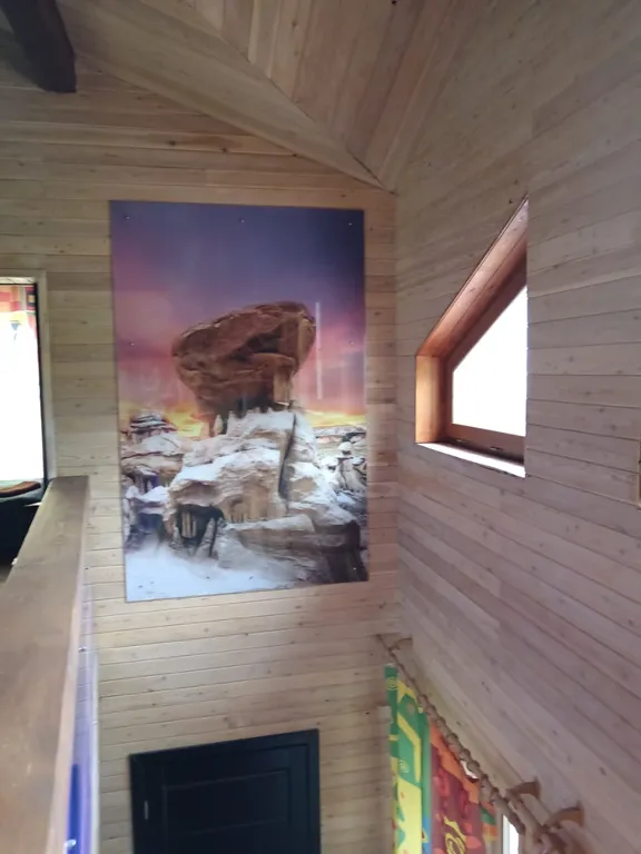 Африка - яркий коттедж для 2-3 семей