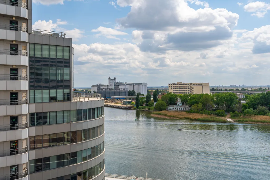 Аппартаменты на набережной