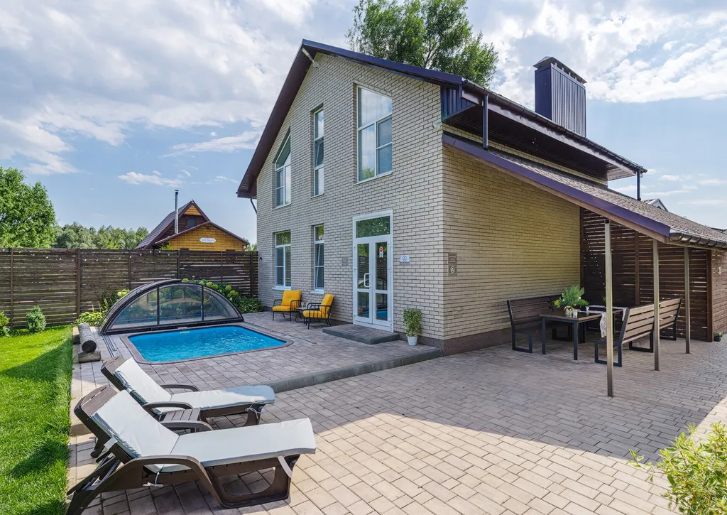 Речной клуб коттедж лофт