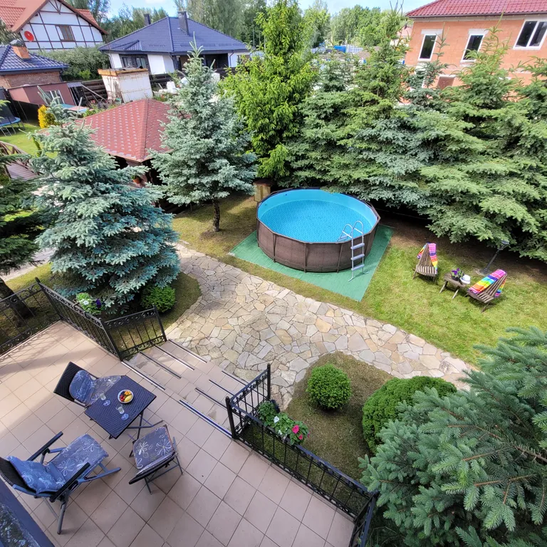 Вилла Морская - уютный дом с бассейном на берегу Балтийского моря